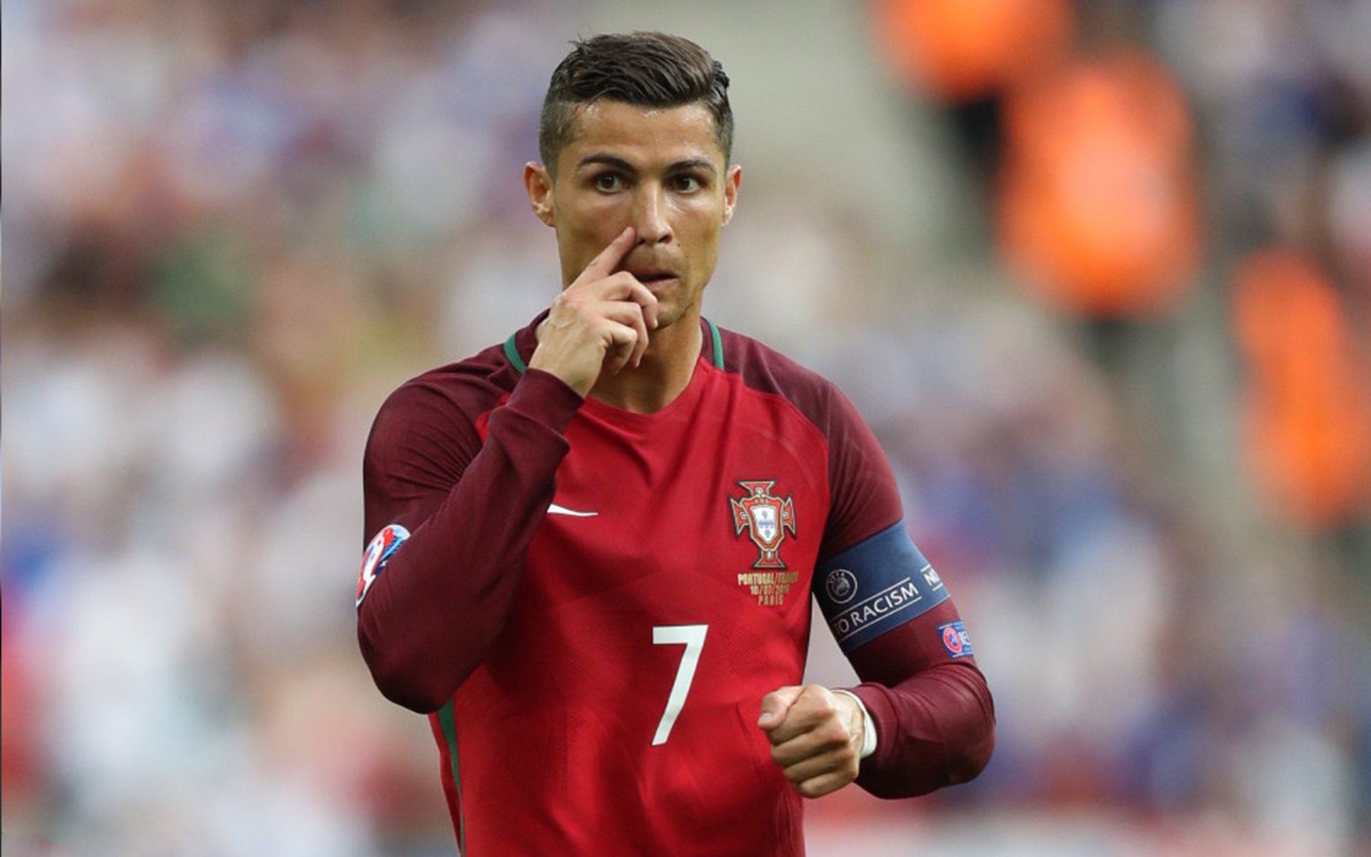 裁判组全程高标准执法比赛节奏控制精准到位，裁判员严格执法